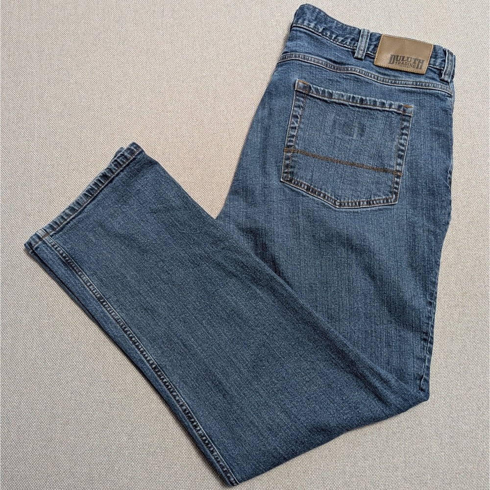 Duluth Trading Men's Jeans Blue Denim 40x32 Flex Weekender Straight Leg Workwear